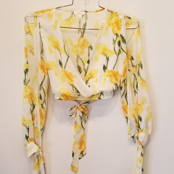 Luxxel Lemon Yellow Floral Cropped Cold Shoulder Wrap Blouse Lined Size M - Picture 12 of 13